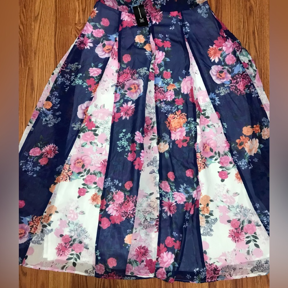 International Concepts Women’s Floral Skirt